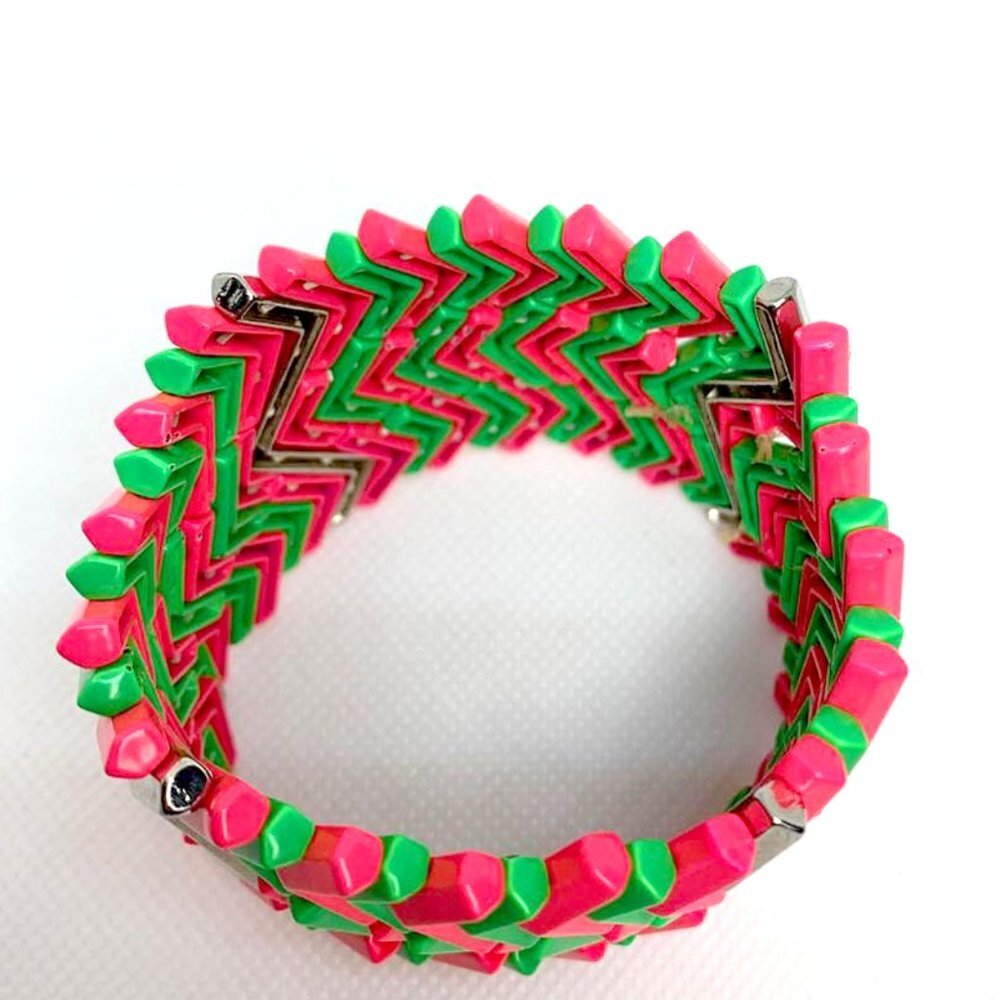 VINTAGE 1980s Neon Zigzag Candypop Elastic Bracelet - Picture 2 of 3